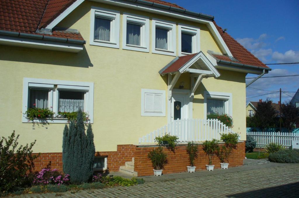 Hotel Gyoergyi Haus Bük Esterno foto
